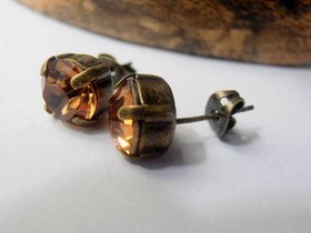 Smoked Topaz bronze Stud earrings, swarovski Crystals 8mm