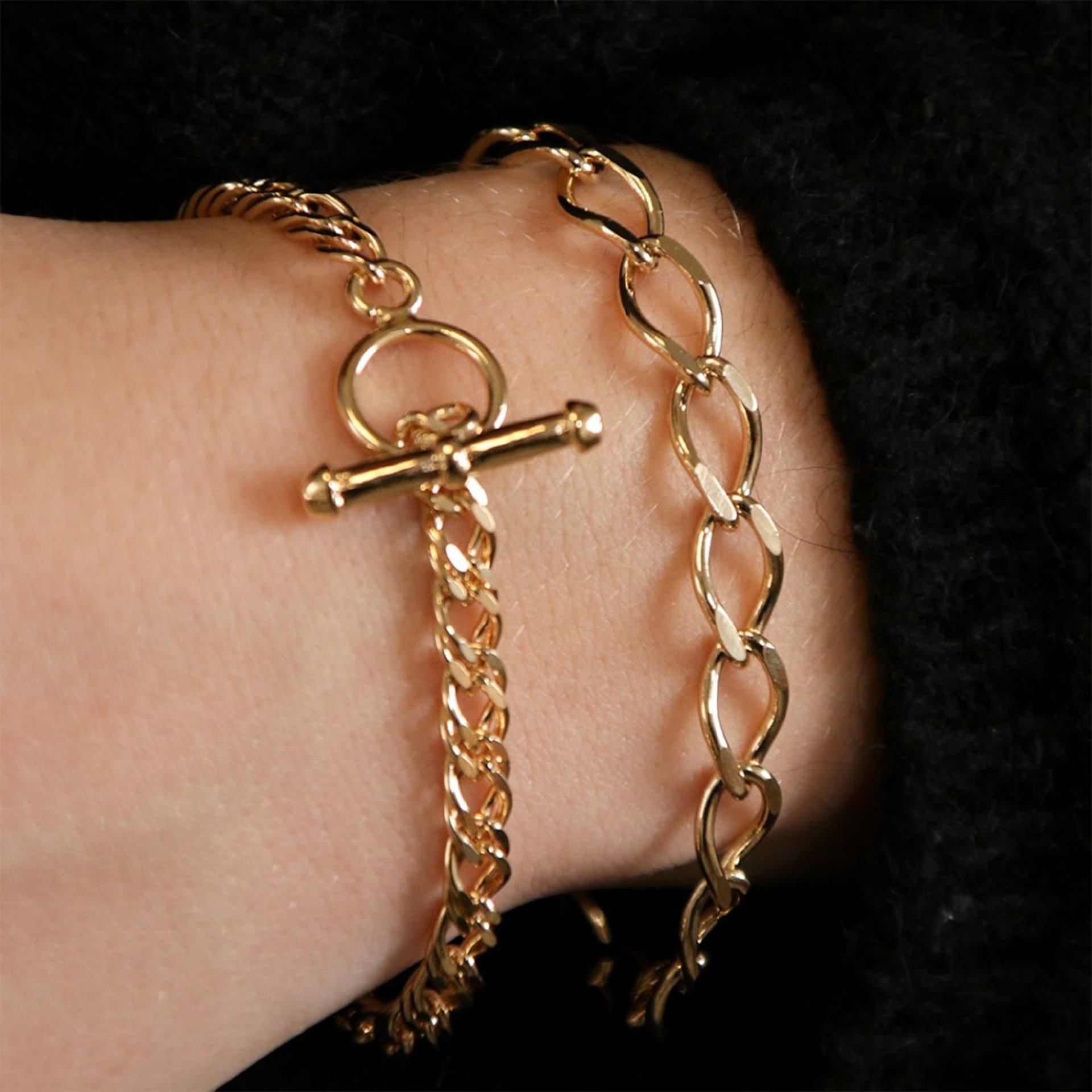 Stacking Chain Bracelets in Real Gold Plated | Personalized Gift, Letter Charm | Valentine's Day Gift for Girlfriend