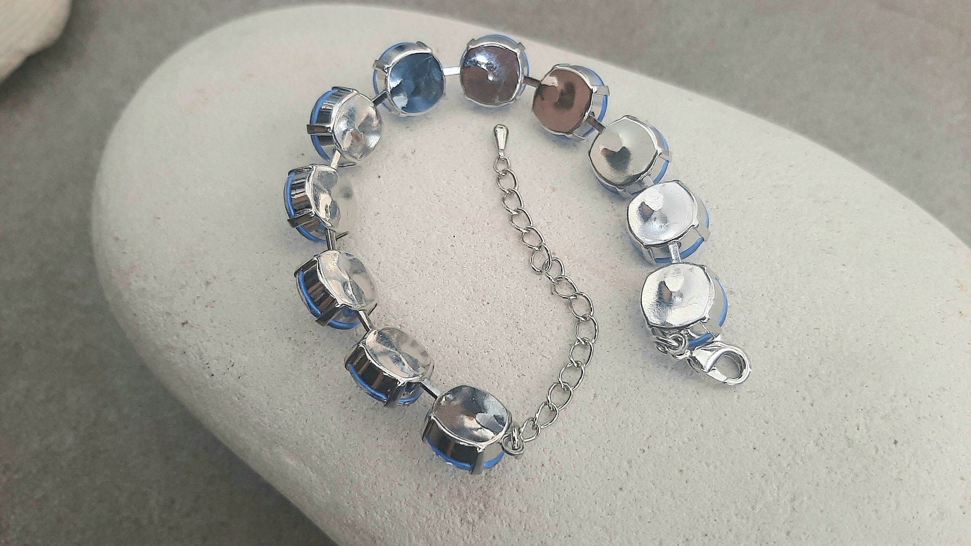 Blue Tennis Cup chain Bracelet in Platinum | Bracelet Gift for Girlfriend