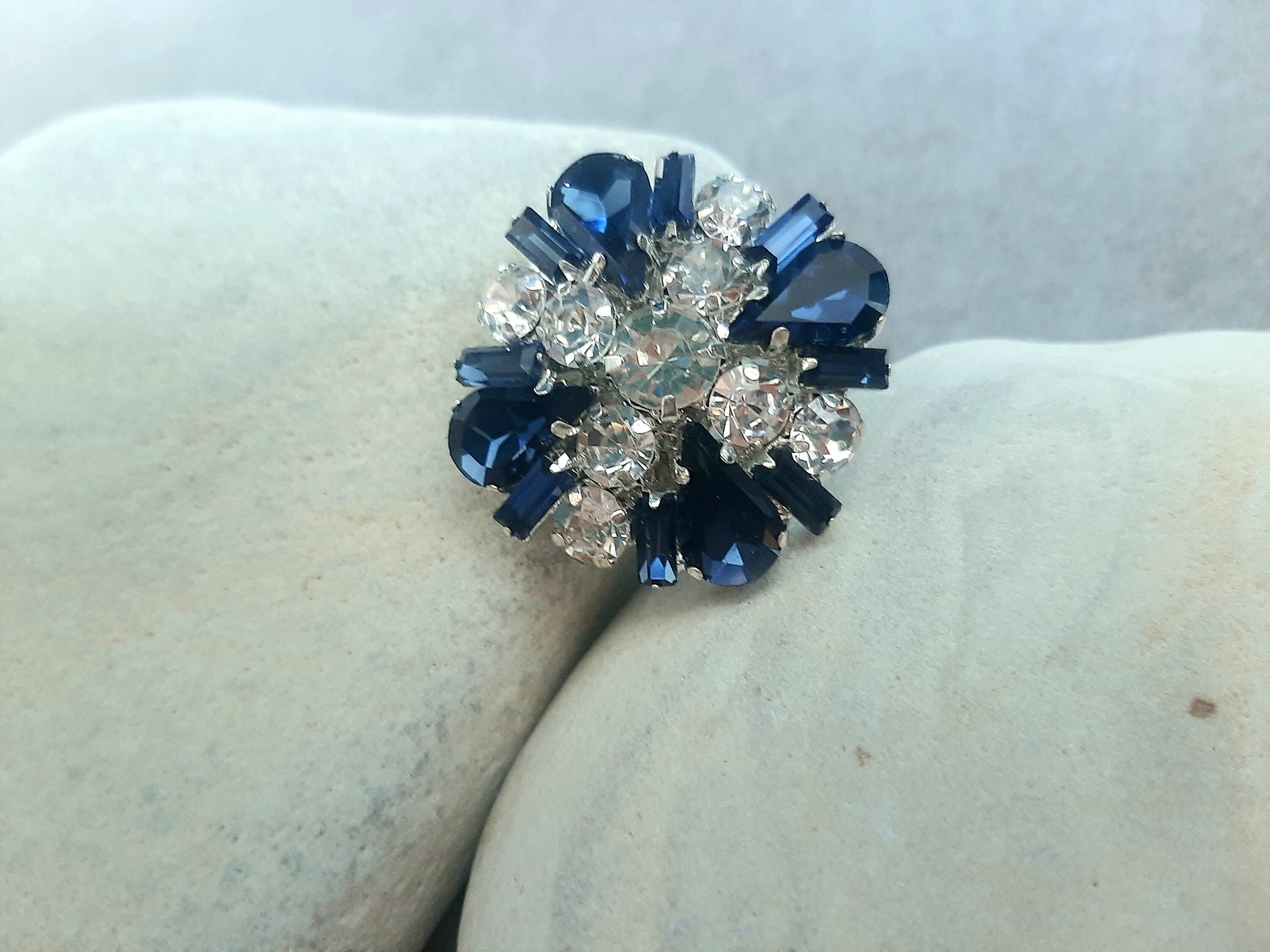 Blue Sapphire Brooch for Clothes Rhinestone Pin | Scarf Brooches 