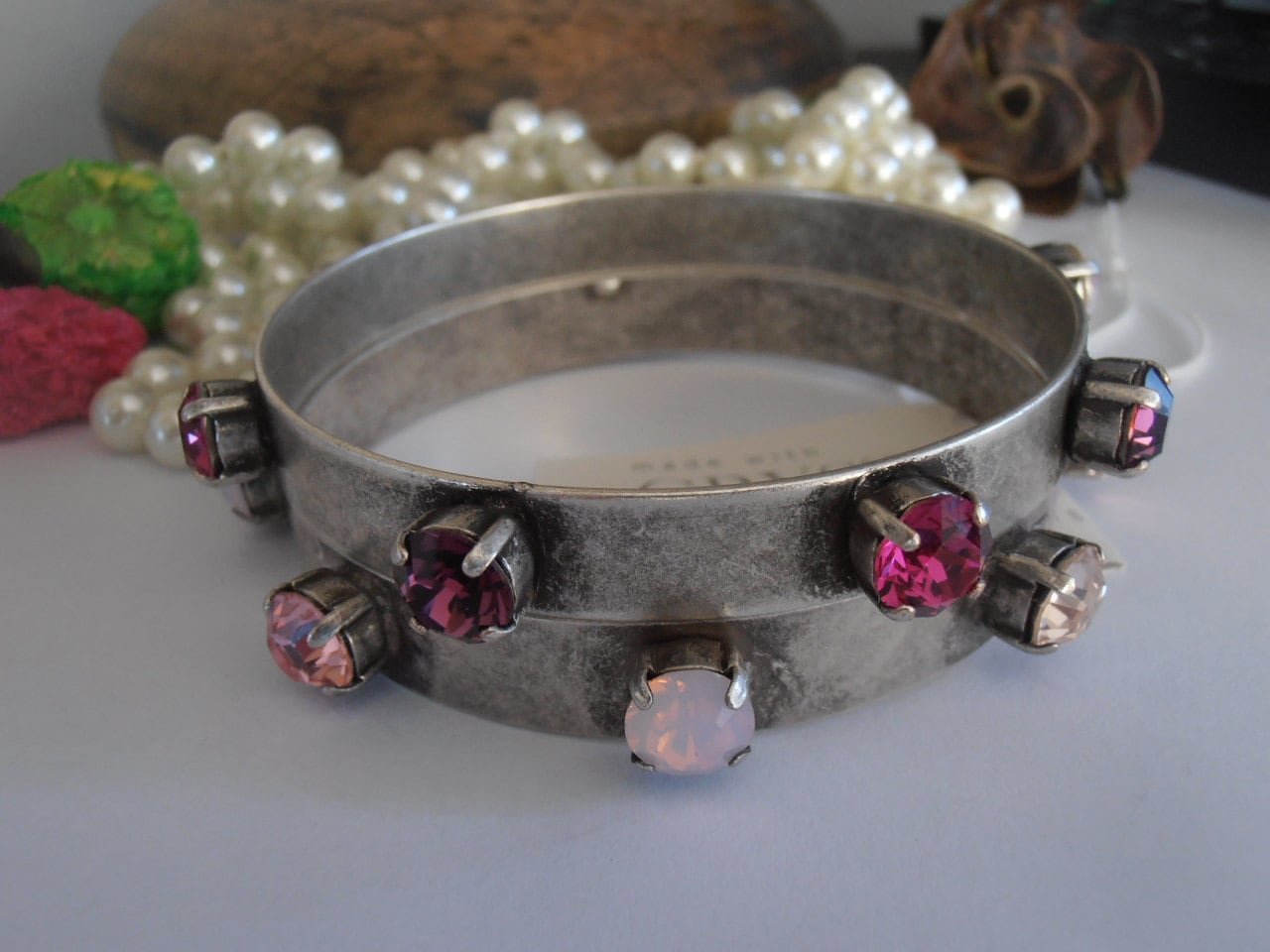 Layered Metal Cuff / Pink Crystal Bracelets / Bohemian Bracelet / Metal Bangle / Gipsy Bracelet / Antique silver Plating / Ethnic bracelet