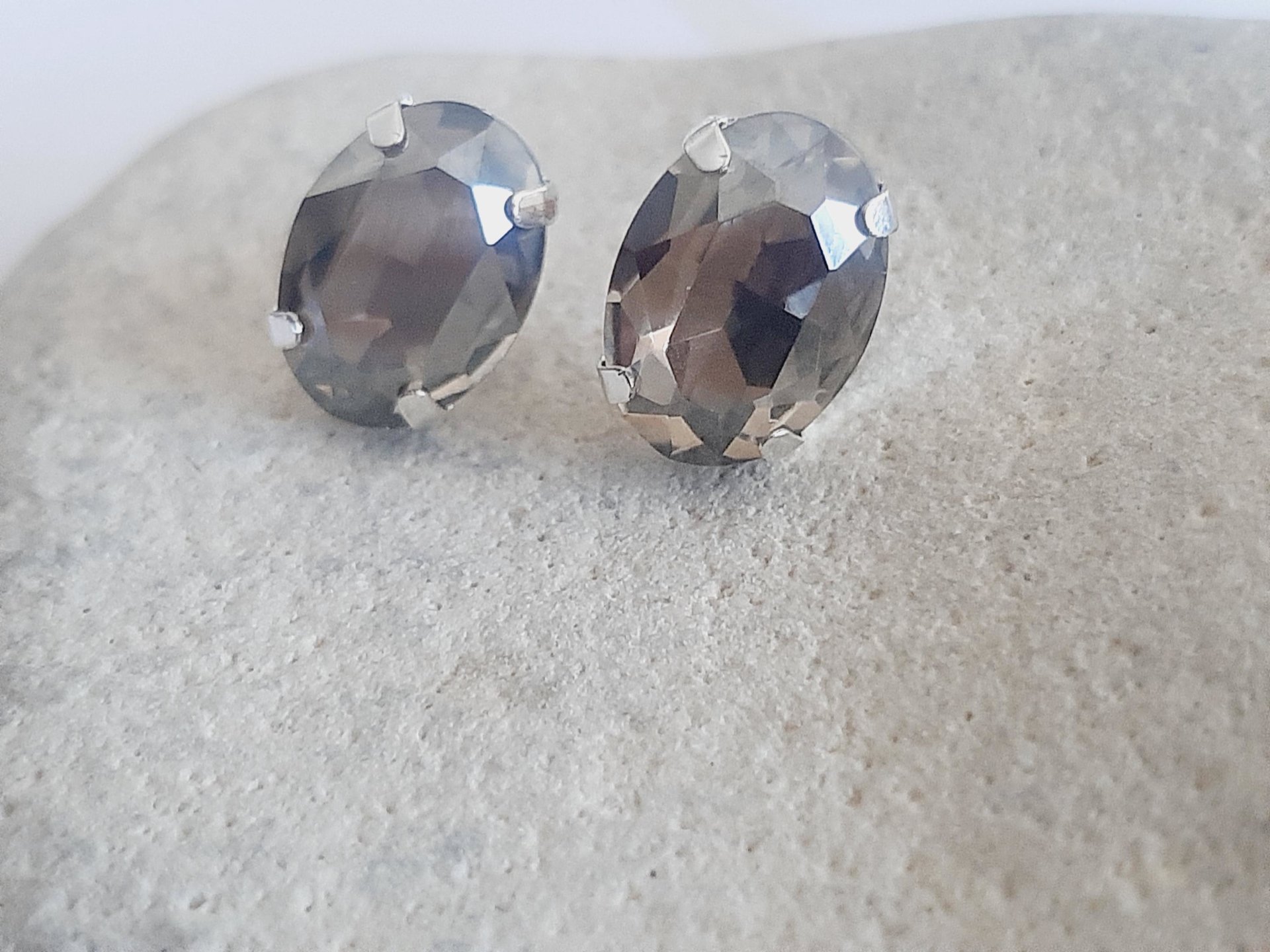 Silver Shade Oval Stud Earrings in Silver Plated | Valentine's Day Gift for Partner