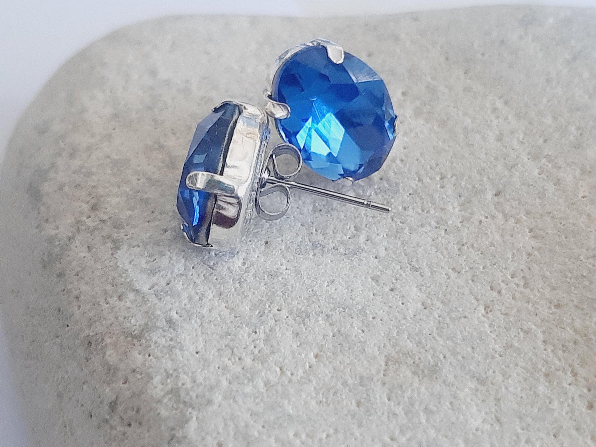 Blue Sapphire Oval Stud Earrings in Silver Plated