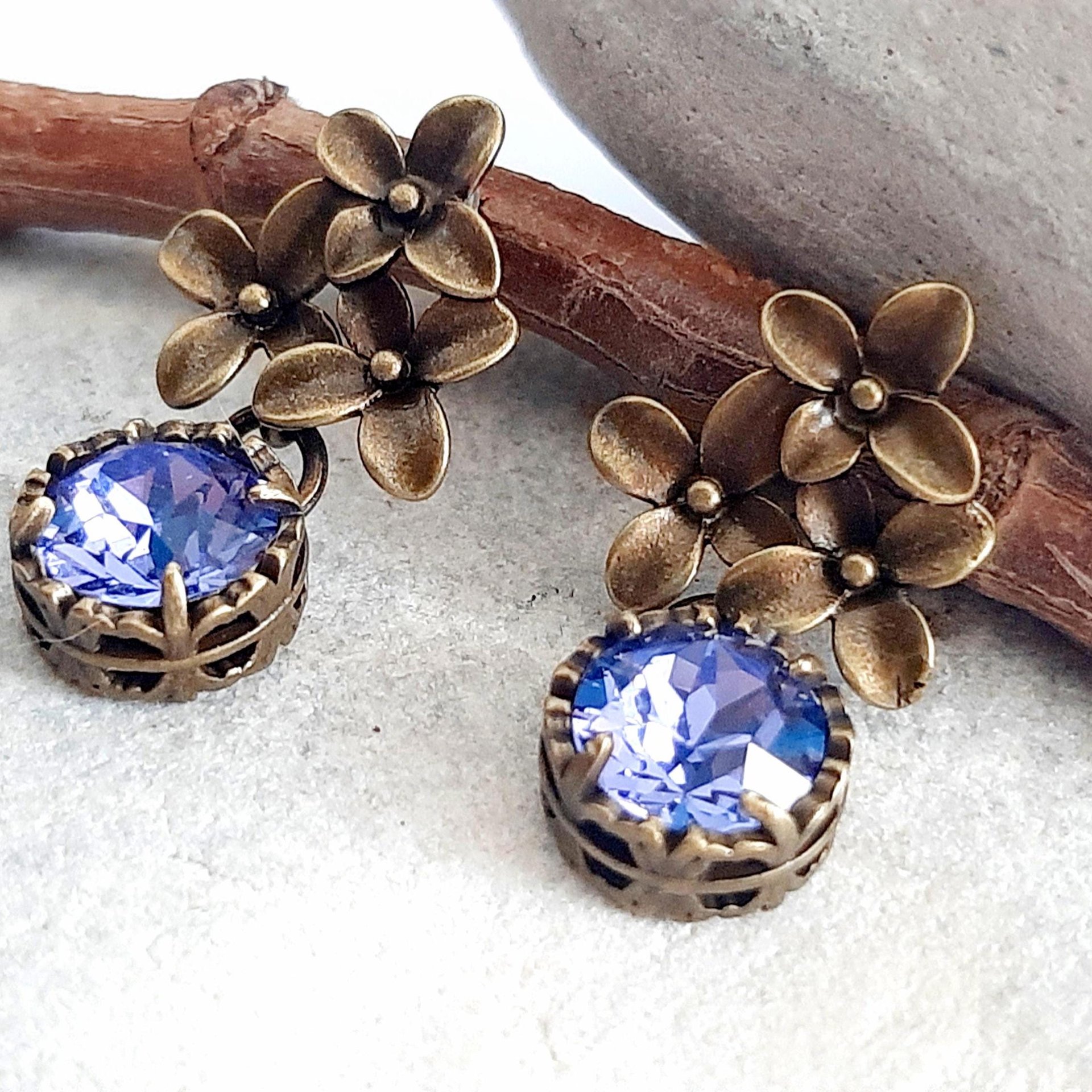 Flower Tanzanite Dangle Earrings Antique Bronze Jewelry Austrian Crystal Earrings Nature-Inspired, Vintage Style Floral Gift for Daughter