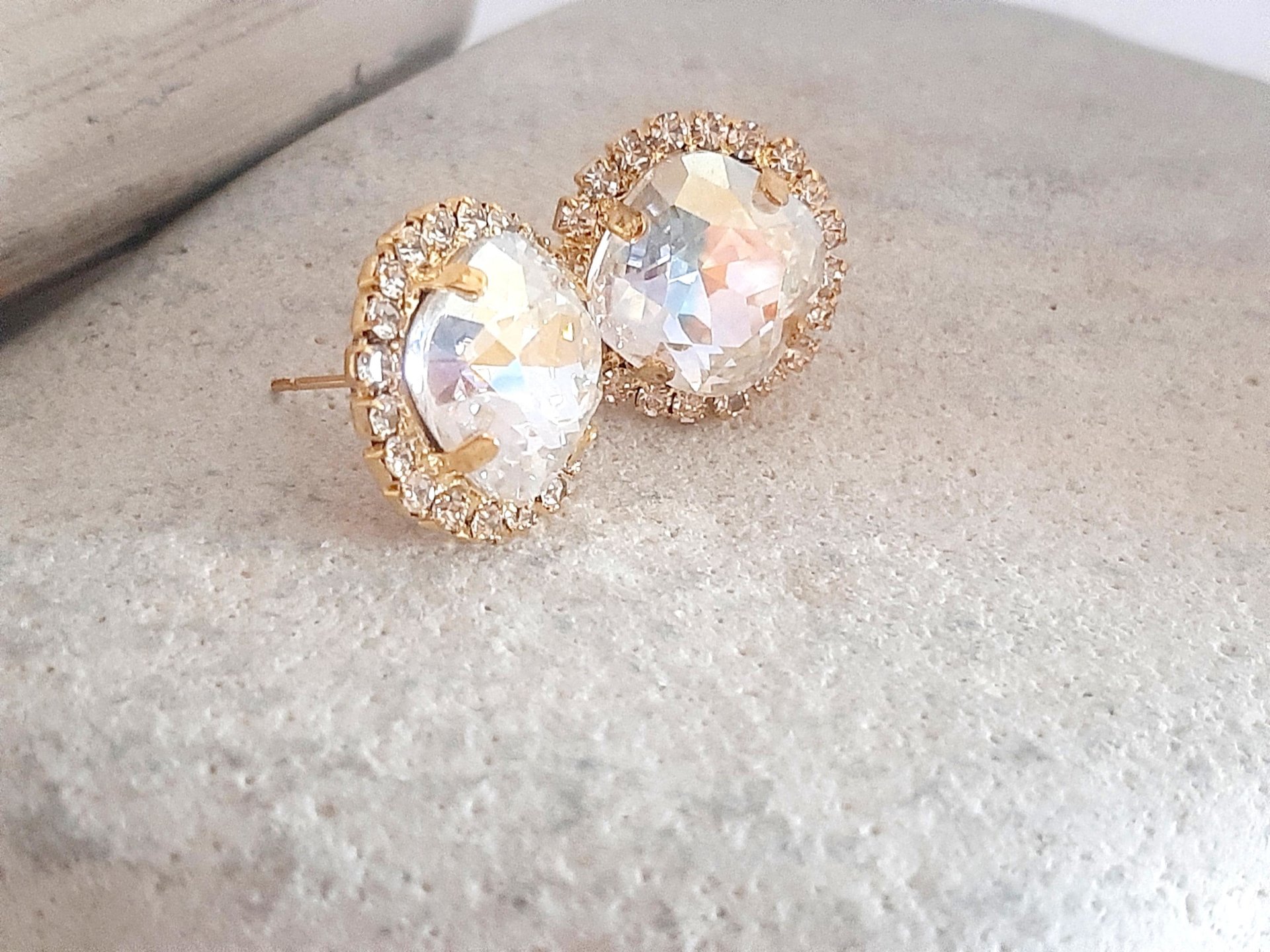 Gold Bridal Stud Earrings | Wedding Jewelry for Brides