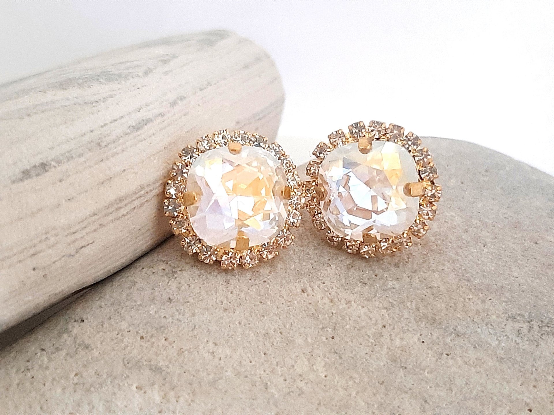 Gold Bridal Stud Earrings | Wedding Jewelry for Brides