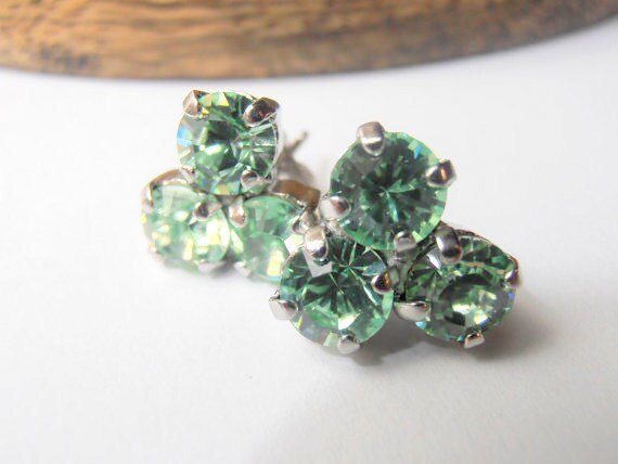 Chrysolite Green crystal Earrings, 6mm Cluster Studs, Post Earrings, Platinum plated, Chaton Flower setting, Fashion